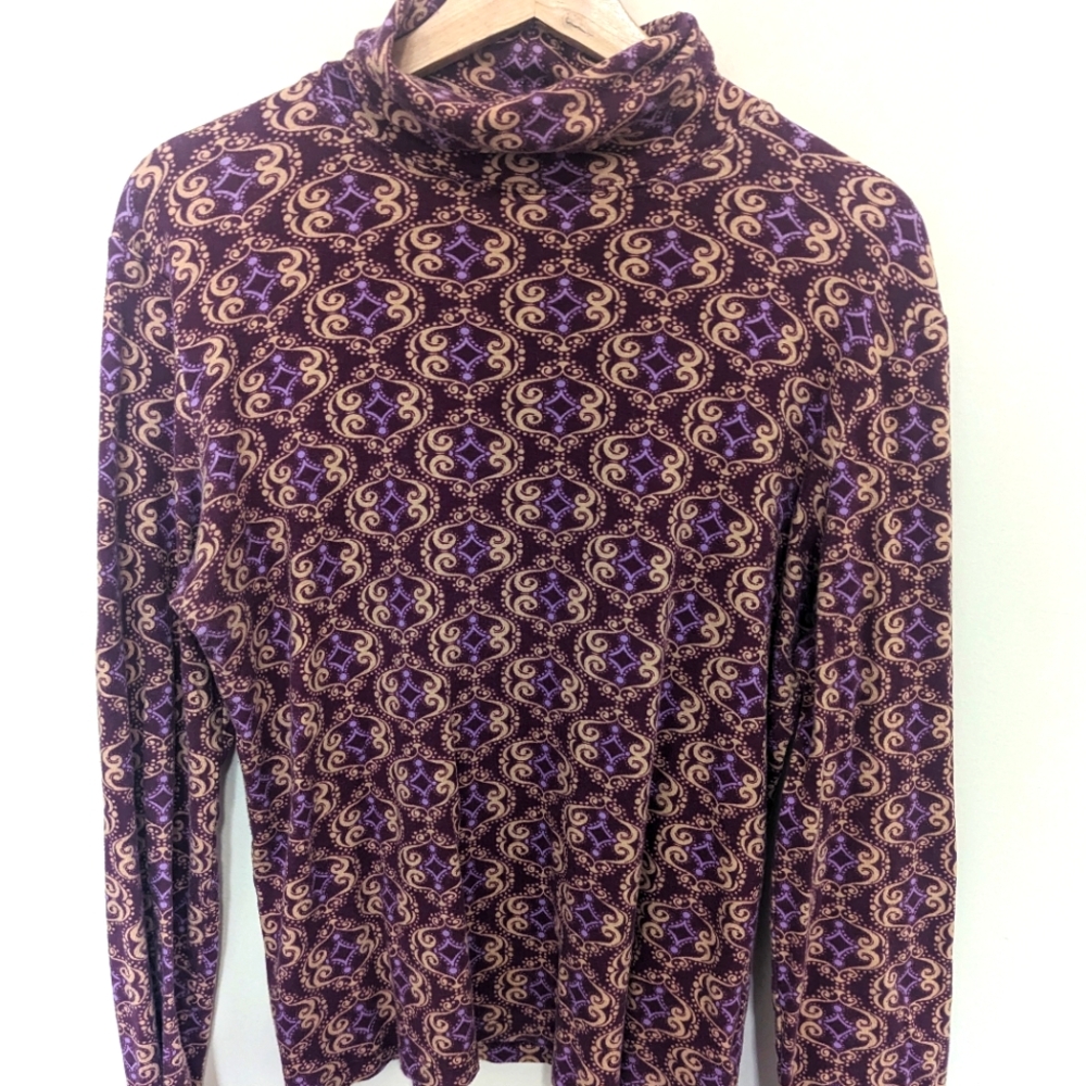 🔥 5 FOR $20 🔥Vintage Patterned turtleneck